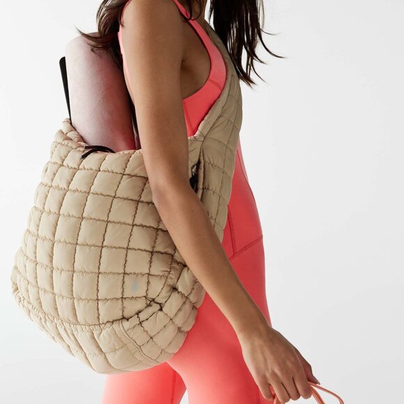 Free People Movement Quilted Carryall Bag - Off White - Picture 9 of 13